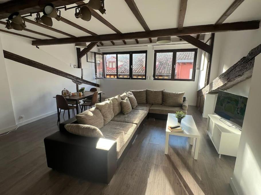 洛格罗尼奥Old Town Loft - Cathedral Views.公寓 外观 照片